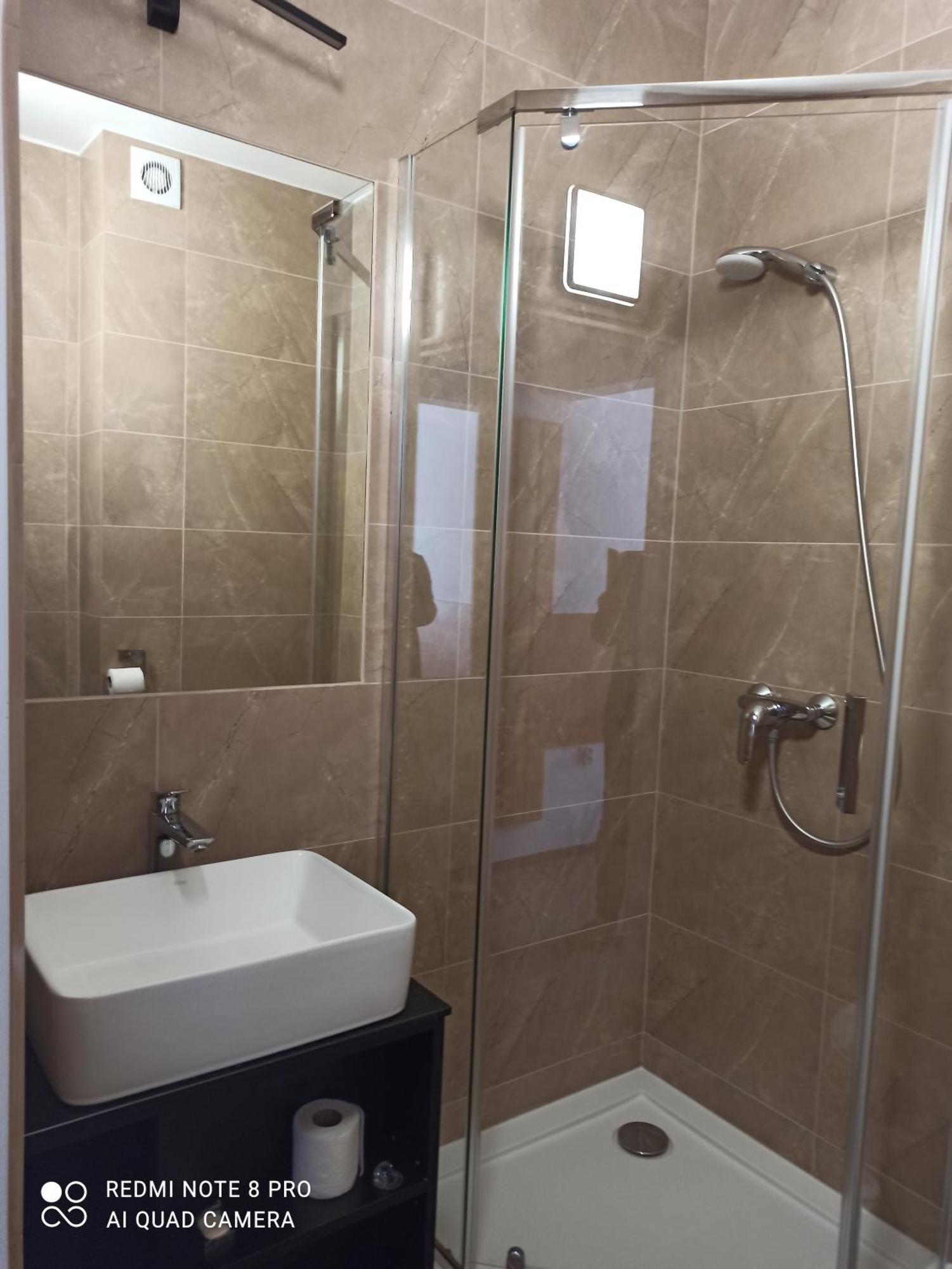 Hotel Odr Sulechów Buitenkant foto