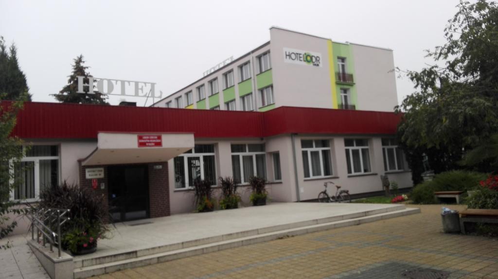 Hotel Odr Sulechów Buitenkant foto